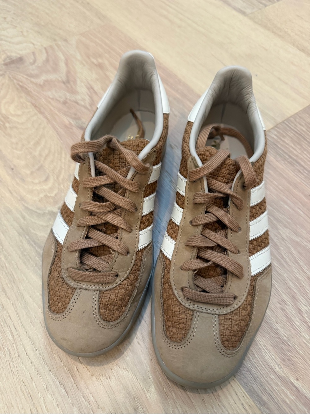Adidas Gazelle Indoor Trainer - image 2
